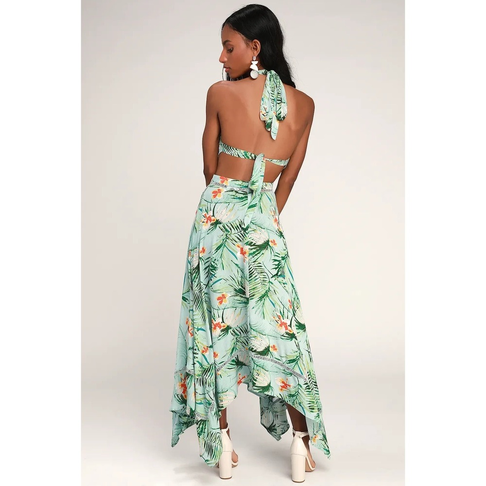 Lulus St Tropez Womens Sz Sm Tropical Floral Blue Halter Dress Asymmetrical $84 - Picture 4 of 16